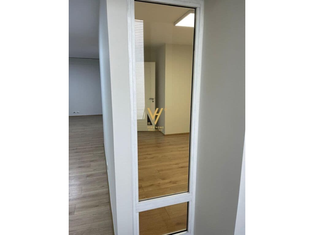 Jepet zyre me qera ne Vasil Shanto 100 m2 2