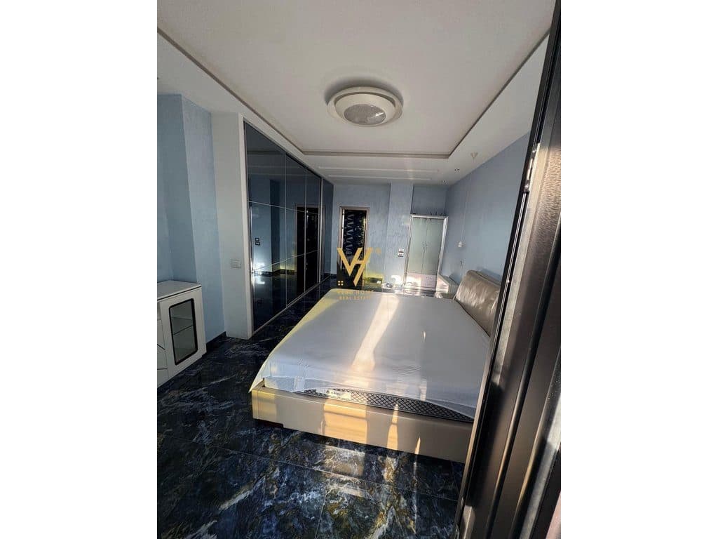 JEPET APARTAMENT 1+1+BLK ME QERA TE ISH FUSHA AVIACIONIT 72.000 LEKE 4