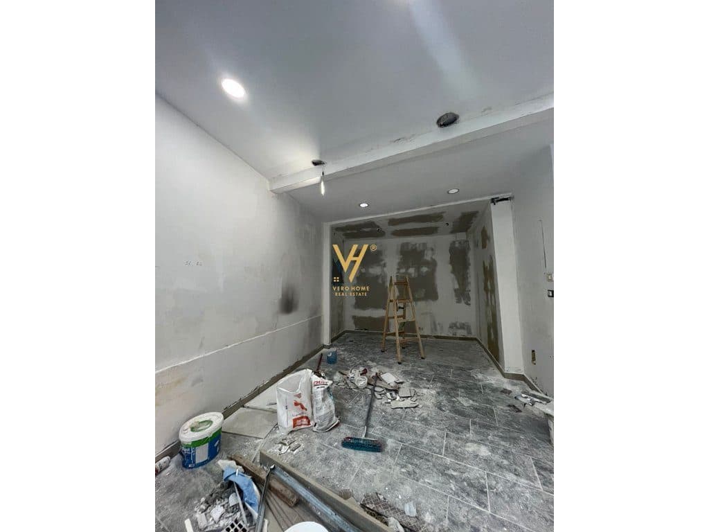 JEPET DYQAN 30 M2 ME QIRA TE KOMUNA E PARISIT 70.000 LEKE 1