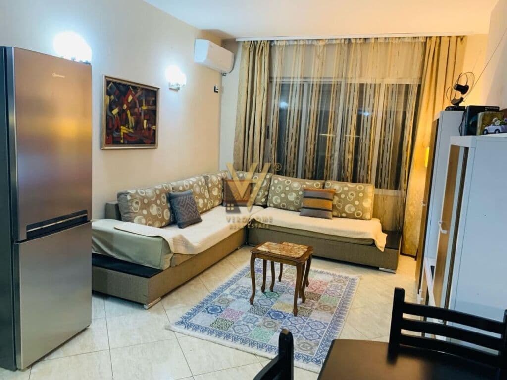 Jepet Apartament 1+1+ballkon me qera te Rruga e Kavajes 74 m2 4