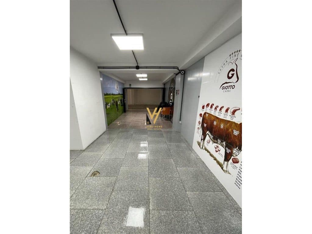 JEPEN DHOMA FRIGORIFERIKE ME QERA TE LIQENI I THATE 750 EURO 3