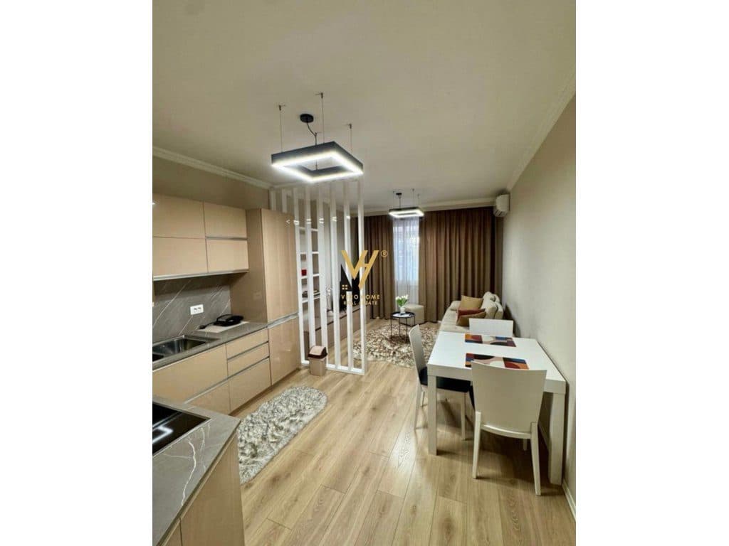 JEPET APARTAMENT 1+1 ME QIRA TE BLLOKU 900 EURO 3
