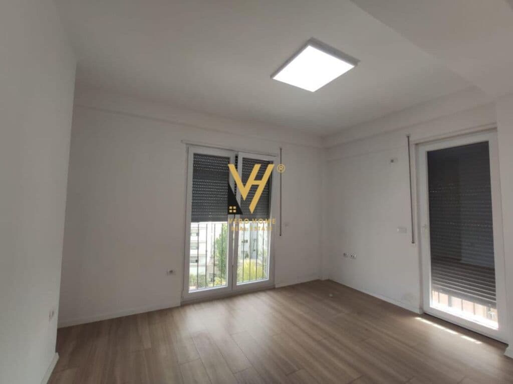 Jepet Zyre me qera te Rruga Frosina Plaku 85 m2 3
