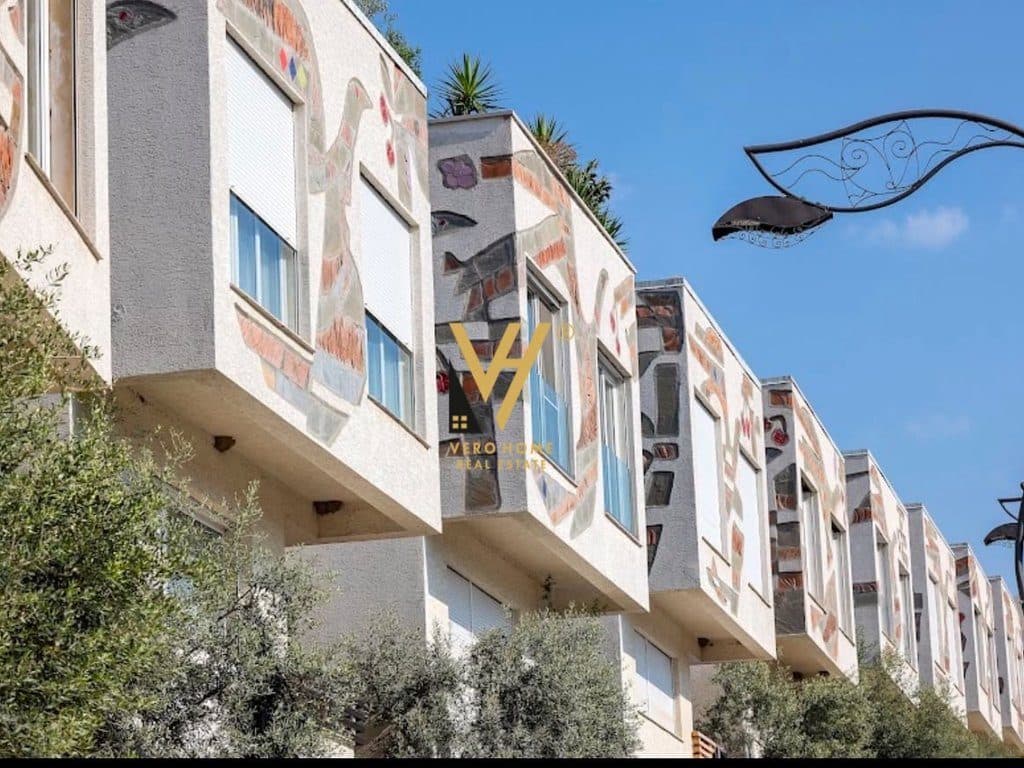 SHITET APARTAMENT 2+1+2+BLK TE KODRA E DIELLIT 2 -240.000 EURO 1