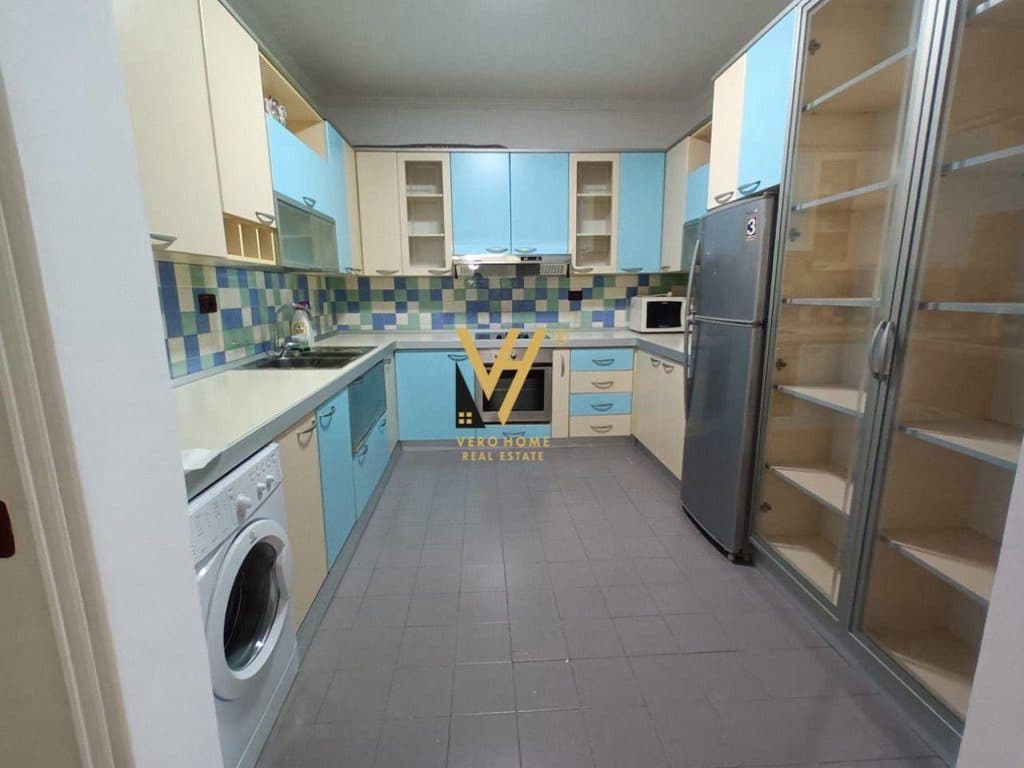 EXCLUZIVE !! SHITET APARTAMENT 2+1+2 TE KOMUNA E PARISIT 225.000 EURO 3