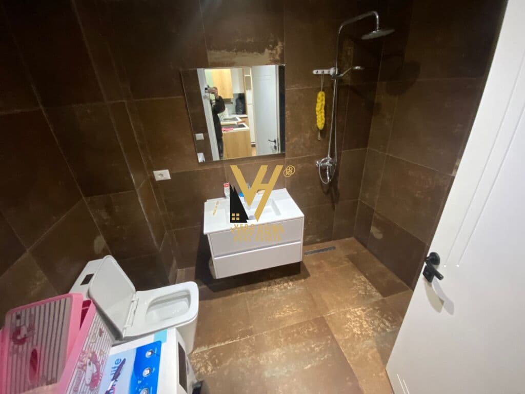 JEPET APARTAMENT 2+1+BLK ME QERA TE RRUGA E ELBASANIT 600 EURO 3