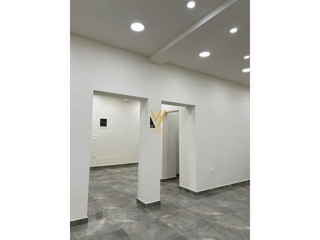 SHITET DYQAN 89 M2 TE STADIUMI DINAMO 525.000 EURO 3