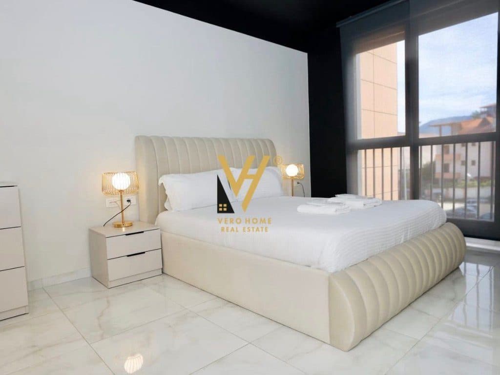 JEPET APARTAMENT 2+1+2 ME QIRA TE KOMUNA E PARISIT 1.100 EURO 4