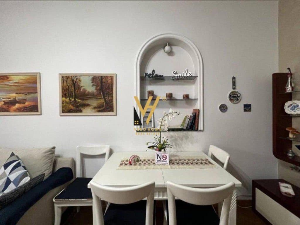 SHITET APARTAMENT 3+1+2 TE RRUGA E KAVAJES 200.000 EURO 2