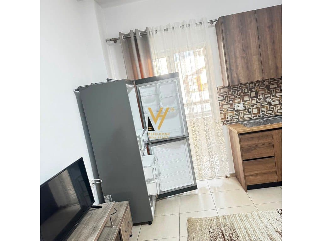 JEPET APARTAMENT 1+1+BLK ME QERA TEK 5 MAJI 50.000 LEKE 2