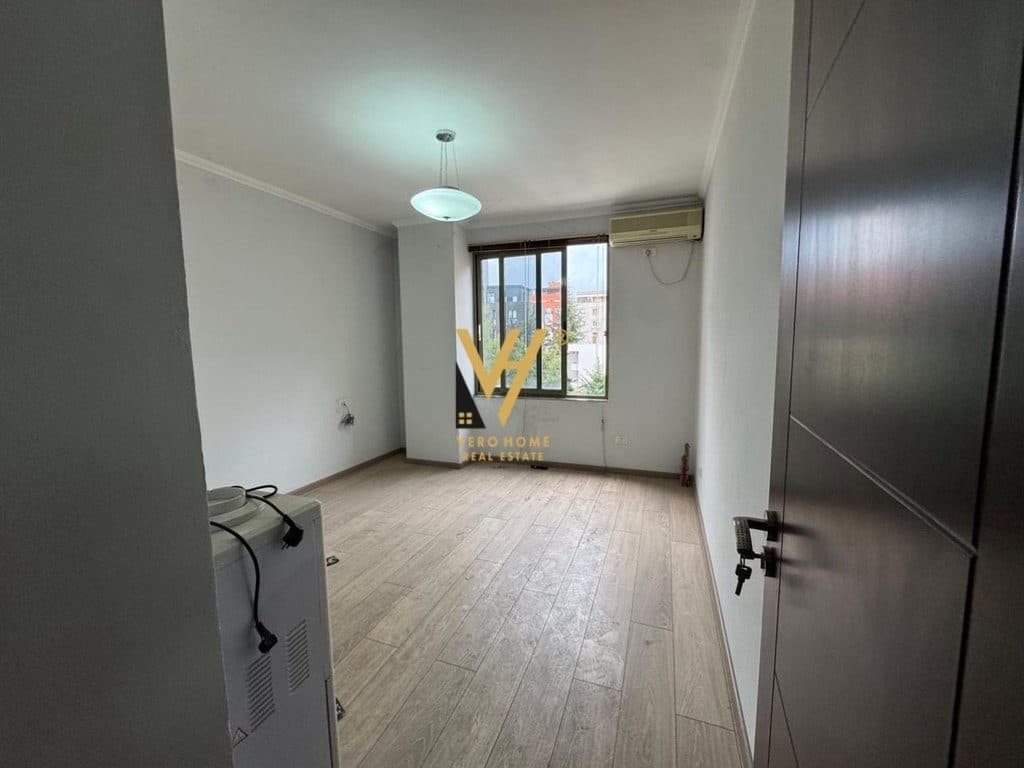 SHITET APARTAMENT 2+1+BLK TE MUHAMET GJOLLESHA 258.000 EURO 3