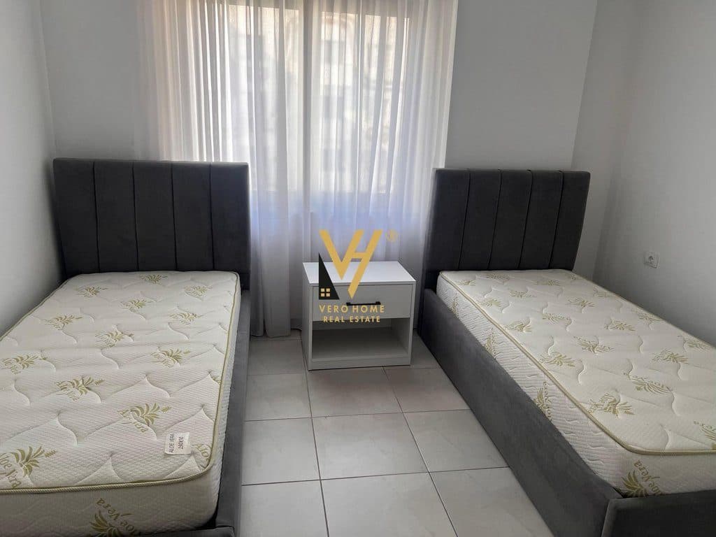 JEPET APARTAMENT 2+1+BLK ME QERA TE KODRA E DIELLIT 650 EURO 4