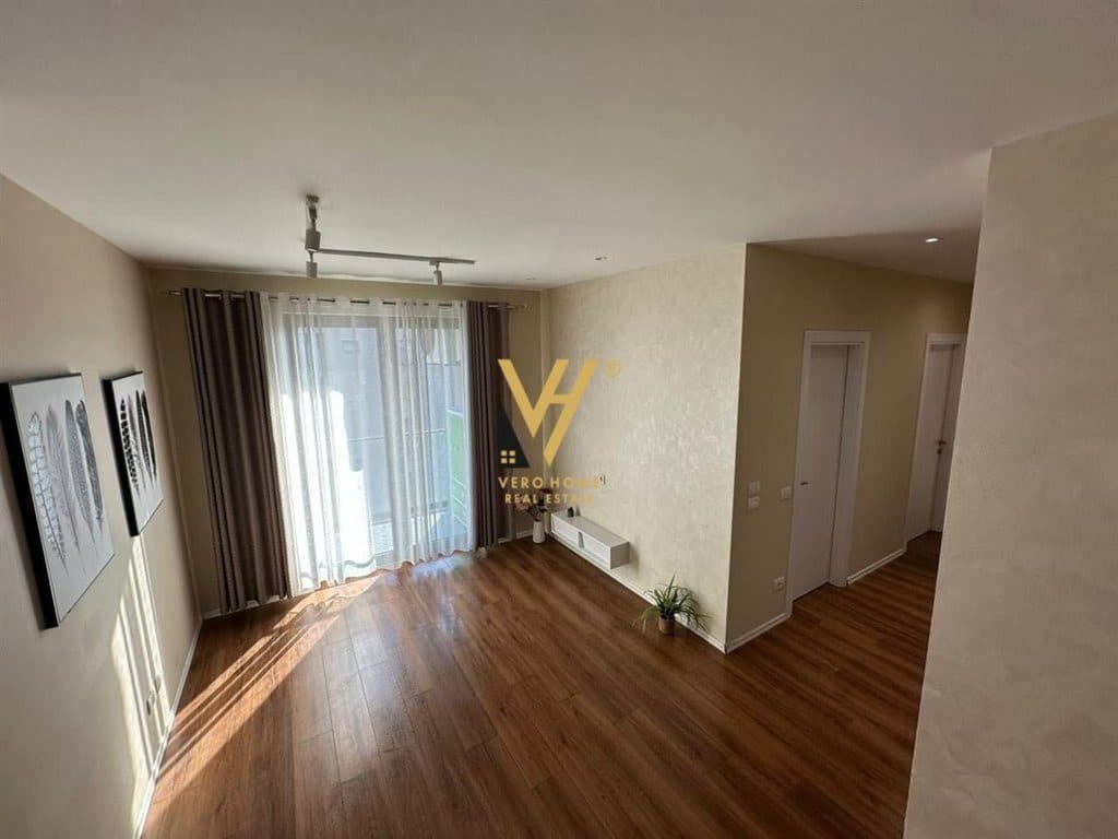 JEPET APARTAMENT 2+1+BLK ME QERA NE ASTIR 50.000 LEKE