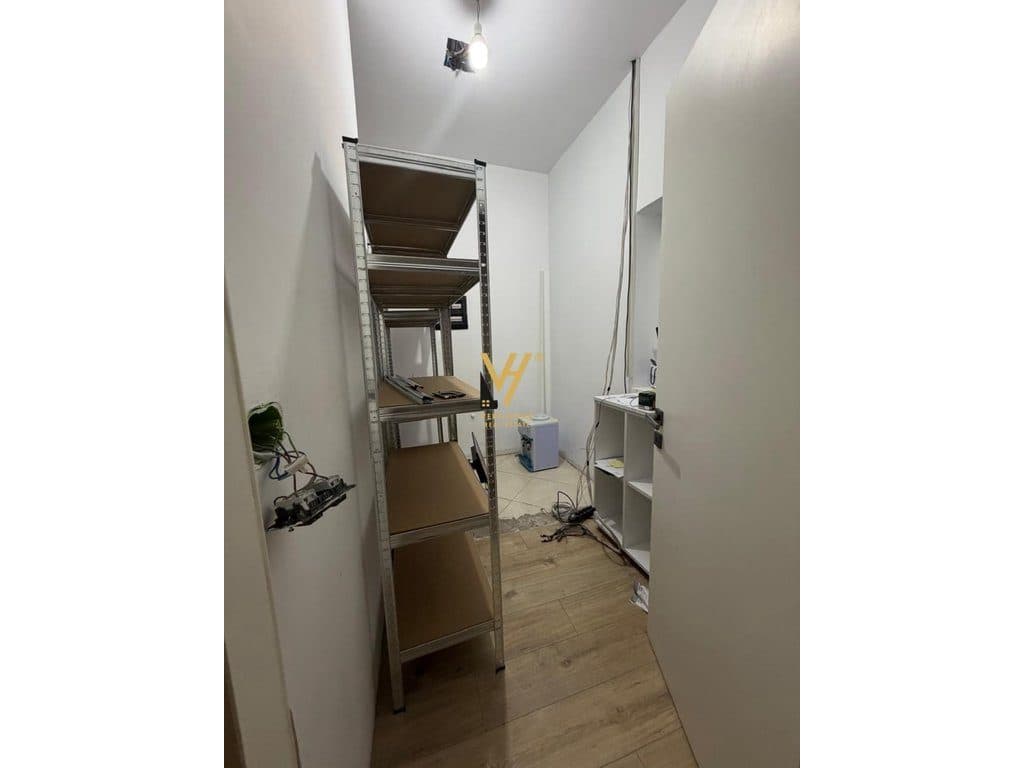 JEPET DYQAN 73 M2 ME QERA TE BULEVARDI GJERGJ FISHTA 250.000 LEKE 2