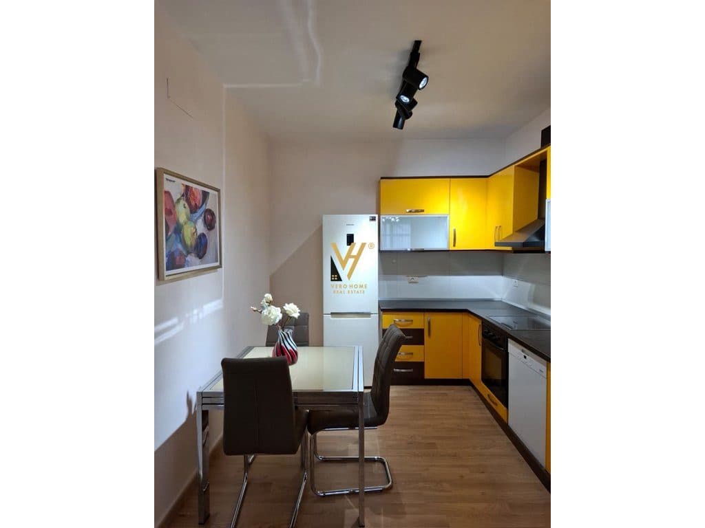 JEPET APARTAMENT 2+1+2 BLK ME QIRA TE KOPSHTI ZOOLOGJIK 72.000 LEKE 4