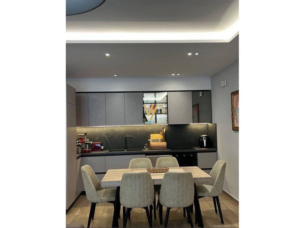 JEPET APARTAMENT 2+1+2 ME QERA TE REZ.SOFIA, LUNDER 1.550 EURO 2