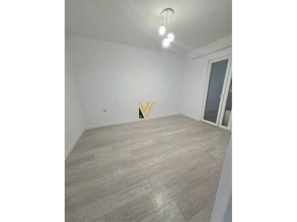 JEPET APARTAMENT 3+1+BLK ME QIRA TE RRUGA E KAVAJES 800 EURO