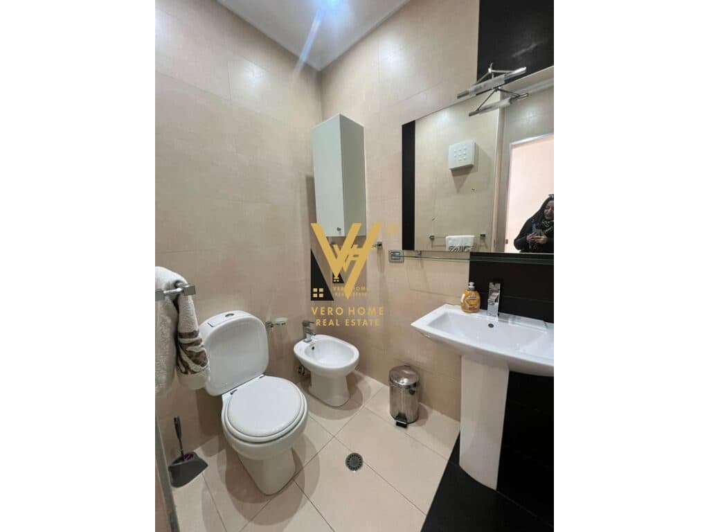 JEPET APARTAMENT 1+1+BLK ME QERA TE ZOGU I ZI 550 EURO 4