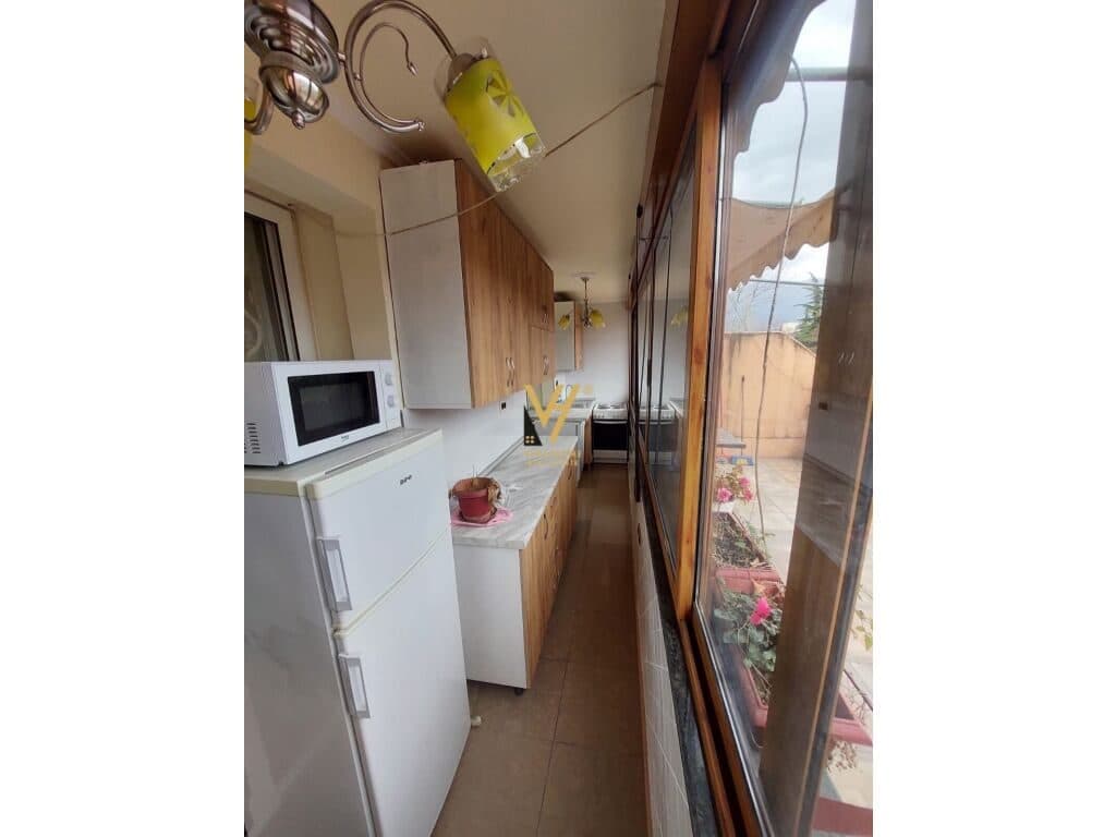 Shitet Apartament 2+1 te Ura e Tabakeve 99 m2 3