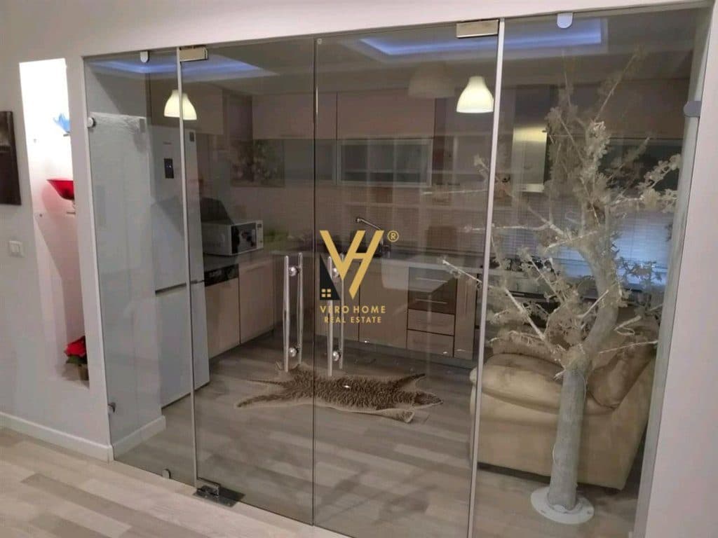 JEPET APARTAMENT 3+1+BLK ME QERA TE KOMUNA E PARISIT 850 EURO 4