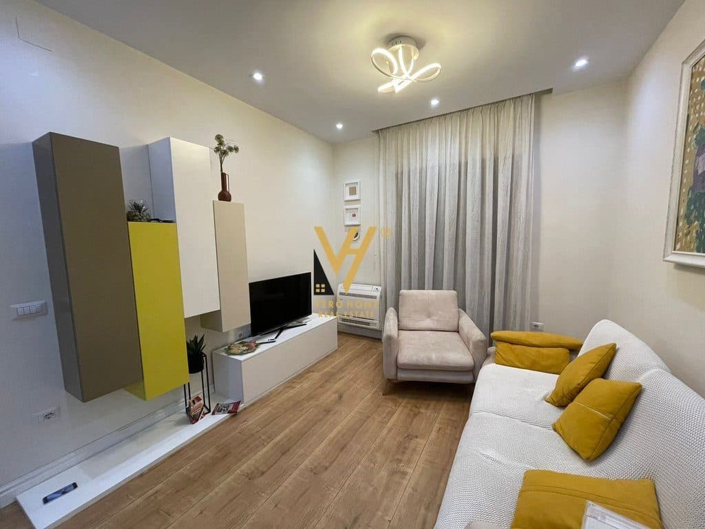 JEPET APARTAMENT 2+1+2BLK ME QERA TE MYSLYM SHYRI 800 EURO