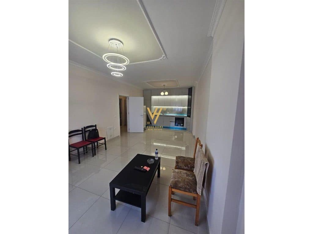 JEPET APARTAMENT 2+1+2+BLK ME QIRA , TEK CASA ITALIA, 450 EURO 2
