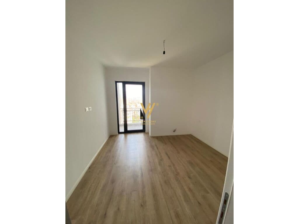 Jepet Zyre me qera te Kompleksi Arlis, Rruga e Dibres 90 m2 2