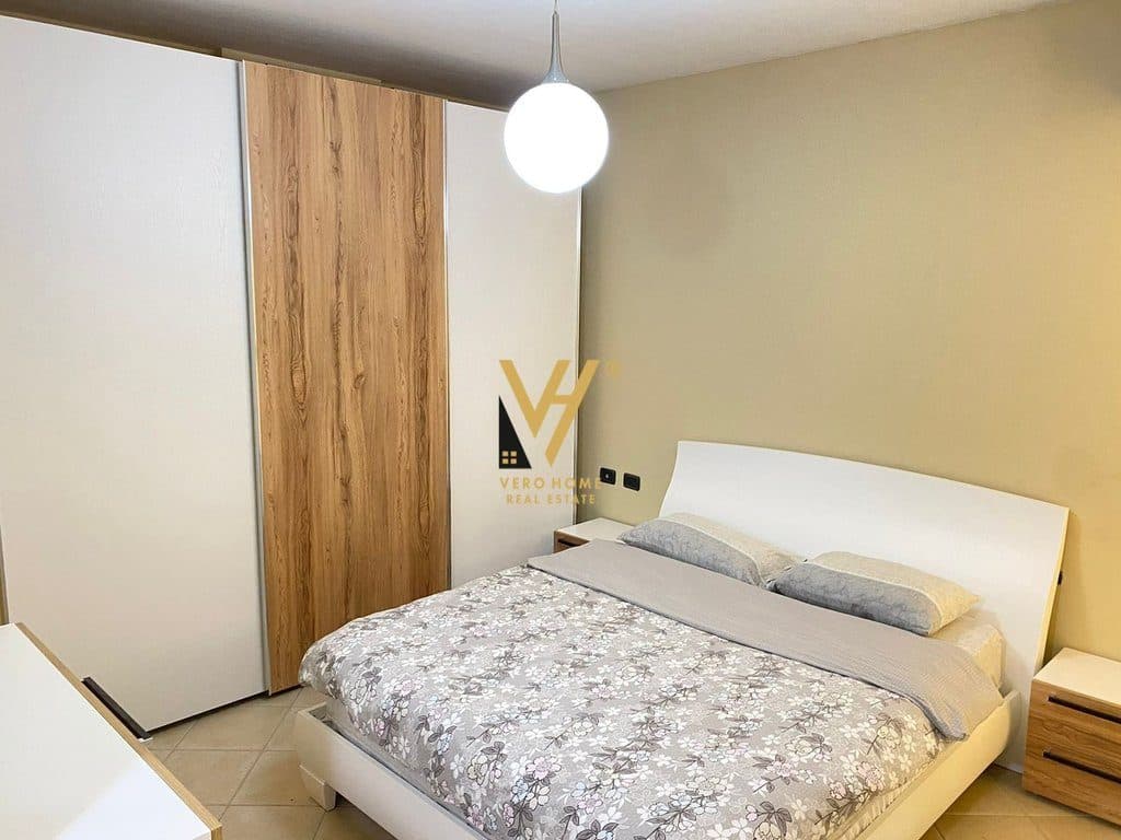JEPET APARTAMENT 2+1+2+BLK ME QIRA TE MINE PEZA 90.000 LEKE 4