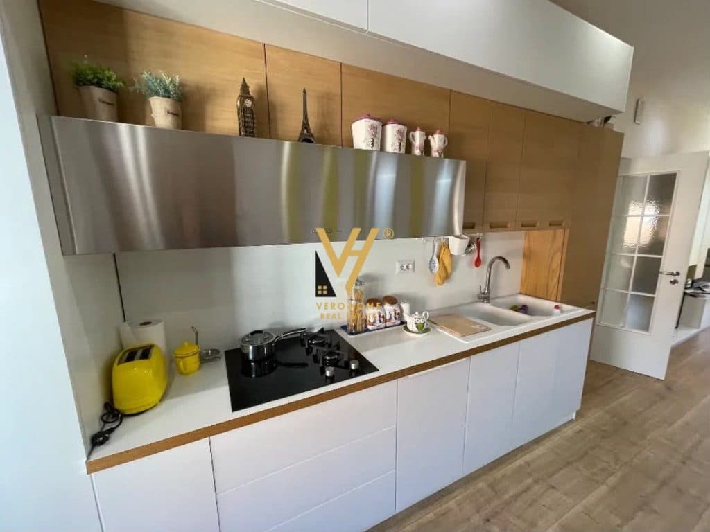 JEPET APARTAMENT 2+1+BLK ME QIRA TE MYSLYM SHYRI 800 EURO 2