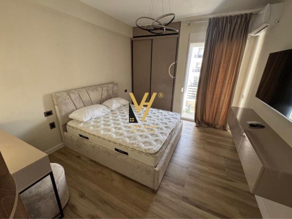 JEPET APARTAMENT 1+1+BLK ME QIRA TE RRUGA NDRE MJEDA 70.000 LEKE 3