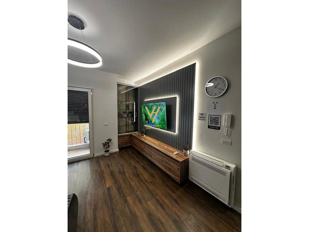 JEPET APARTAMENT 1+1+BLK ME QIRA TE KRISTAL CENTER 70.000 LEKE 4