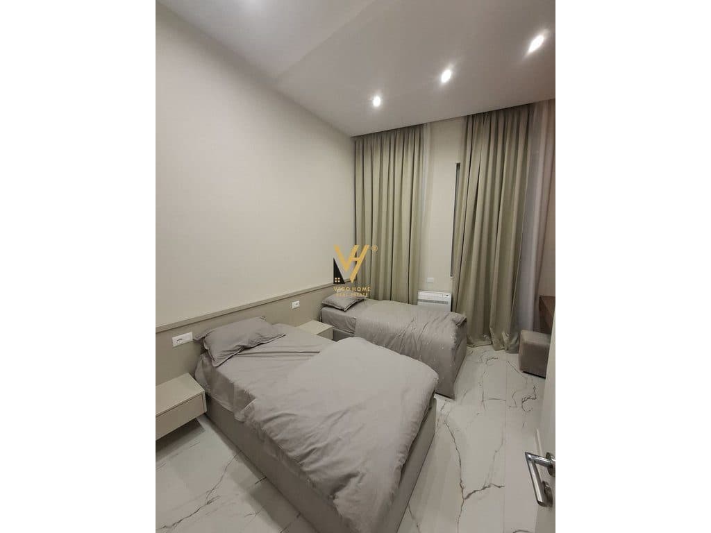 JEPET APARTAMENT 2+1+BLK ME QERA NE QENDER 1.200 EURO 4