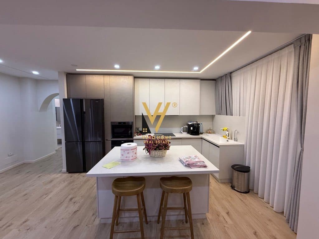 JEPET APARTAMENT 2+1+2+BLK ME QERA TE RRUGA E ELBASANIT 2.500 EURO 3