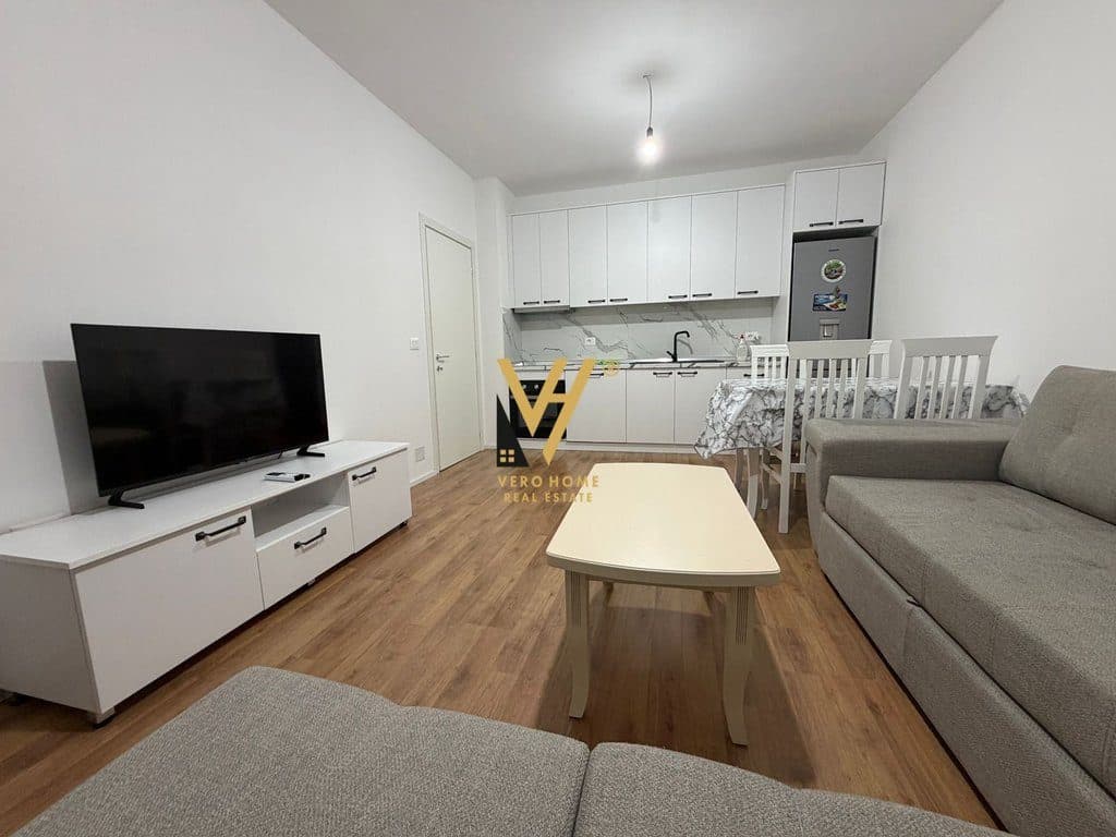 JEPET APARTAMENT 1+1+BLK ME QERA NE ASTIR 55.000 LEKE