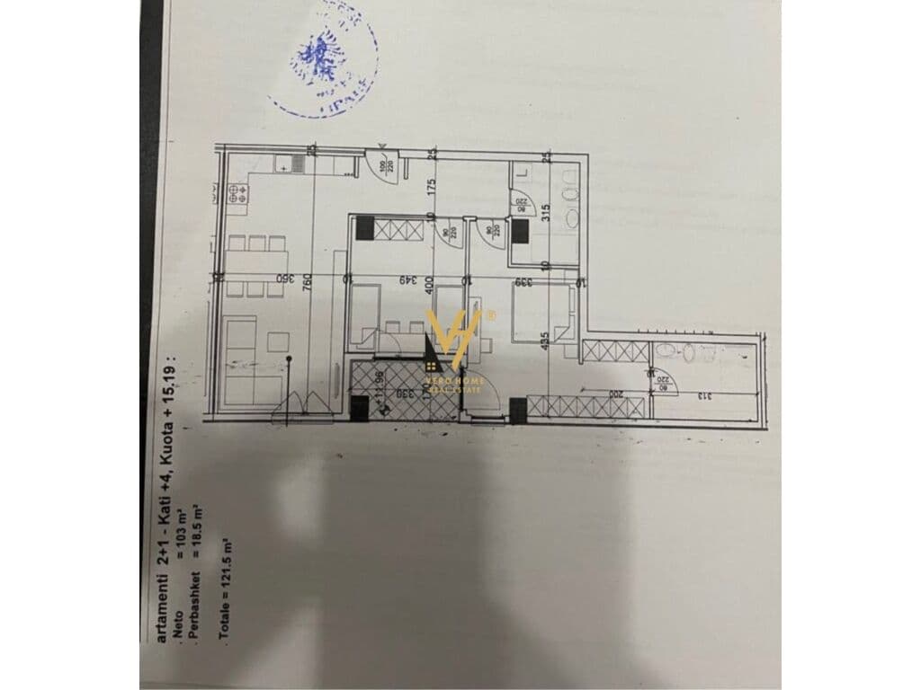 Shitet Apartament 2+1+2+ballkon te Rruga Dritan Hoxha , Laprake 121 m2