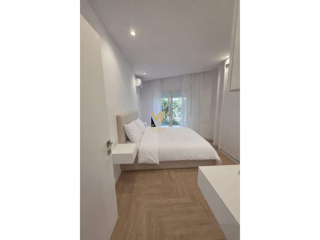 JEPET APARTAMENT 1+1+OBORR ME QIRA TE KODRA E DIELLIT 2- 80.000 LEKE 3