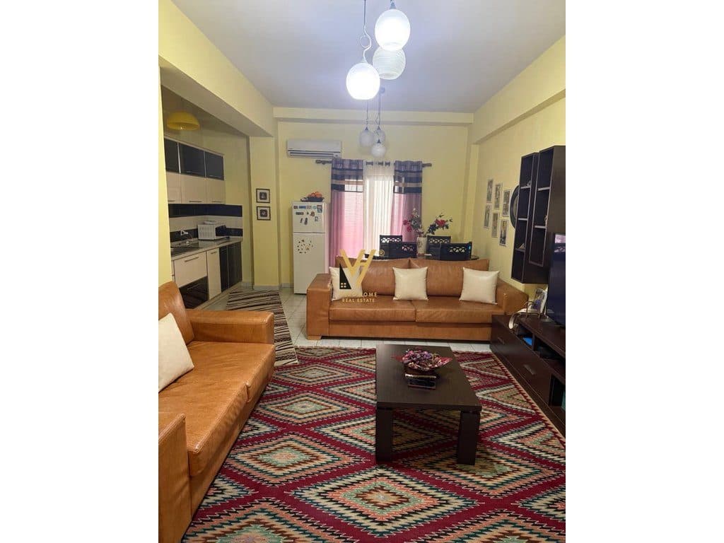 SHITET APARTAMENT 3+1+3BLK NE MYSLYM SHYRI 40.000.000 LEKE