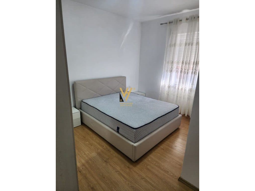 JEPET APARTAMENT 2+1+BLK ME QIRA TE QSUT 650 EURO 4