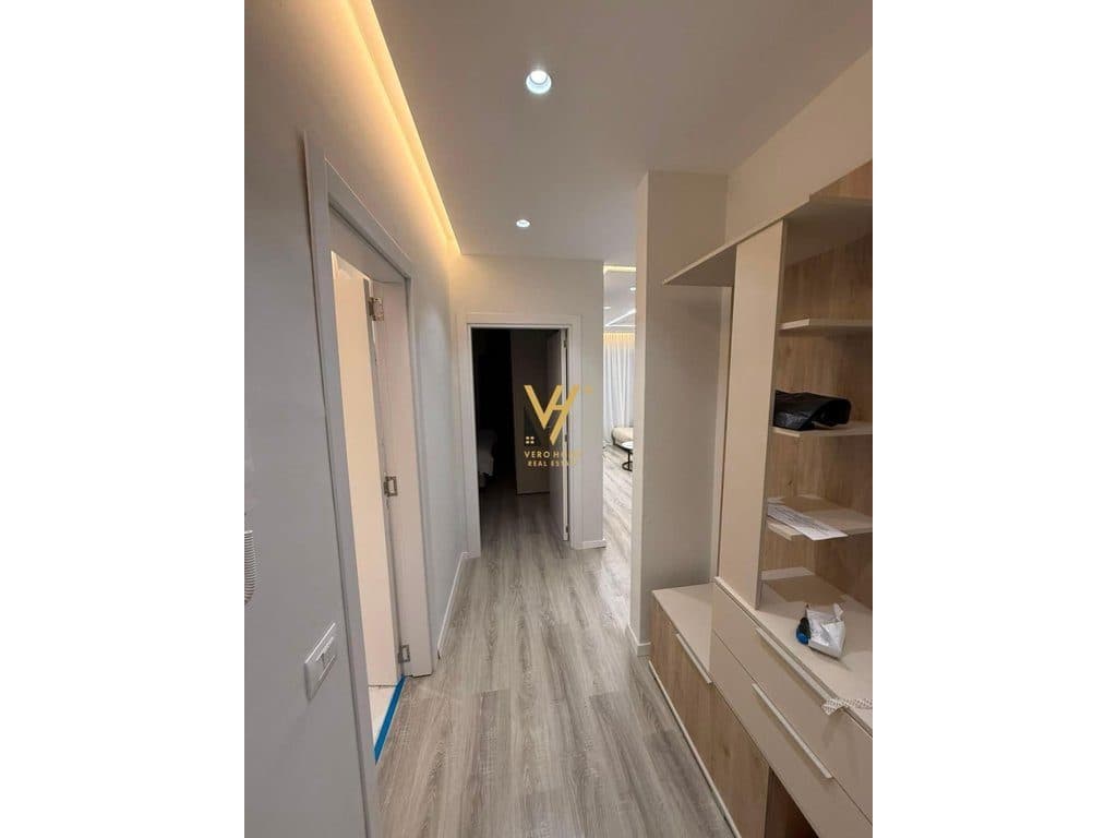 JEPET APARTAMENT 1+1+BLK ME QIRA TE RR.DRITAN HOXHA 65.000 LEKE 4