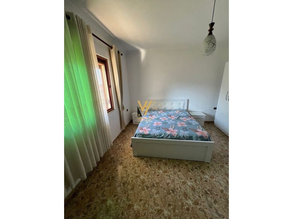 JEPET APARTAMENT 1+1+BLK ME QERA TE QYTET STUDENTI 40.000 LEKE 3