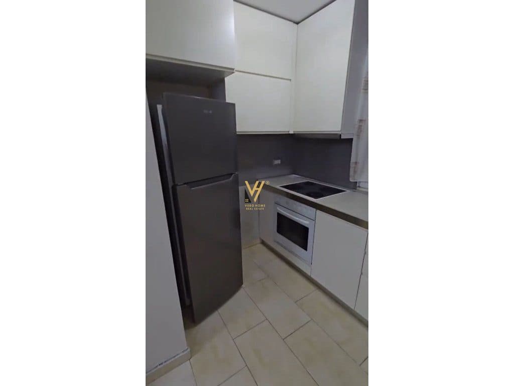 JEPET APARTAMENT 1+1 ME QERA NE VASIL SHANTO 550 EURO 4
