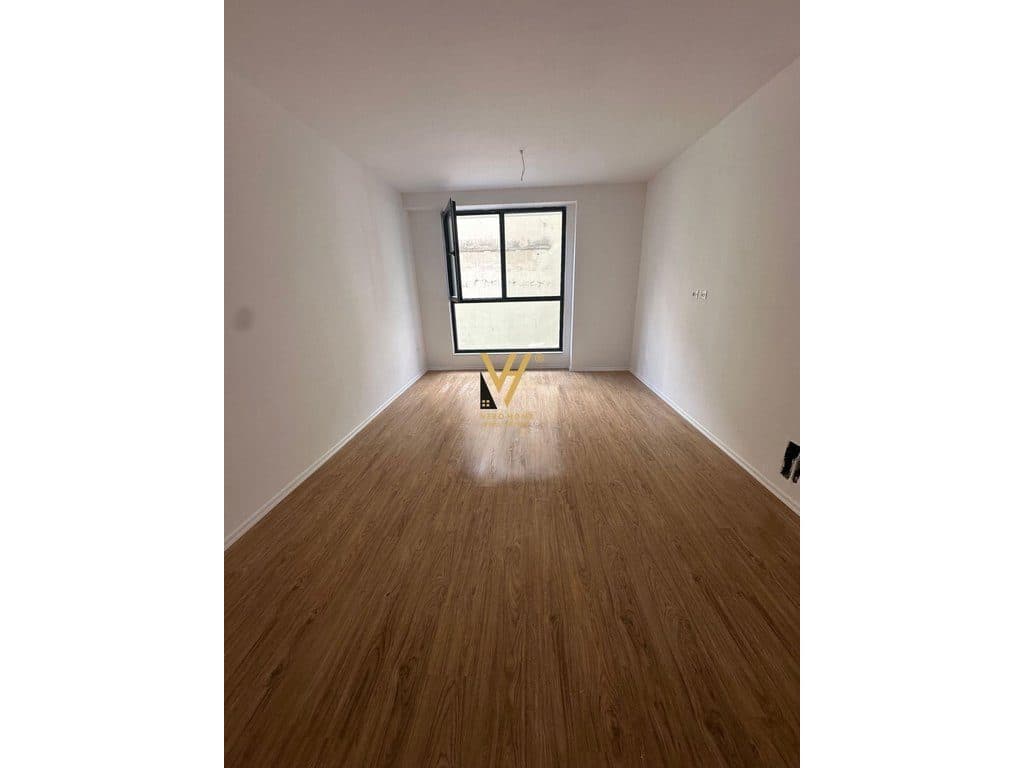 JEPET ZYRE 70 M2 ME QERA TE JORDAN MISJA 550 EURO