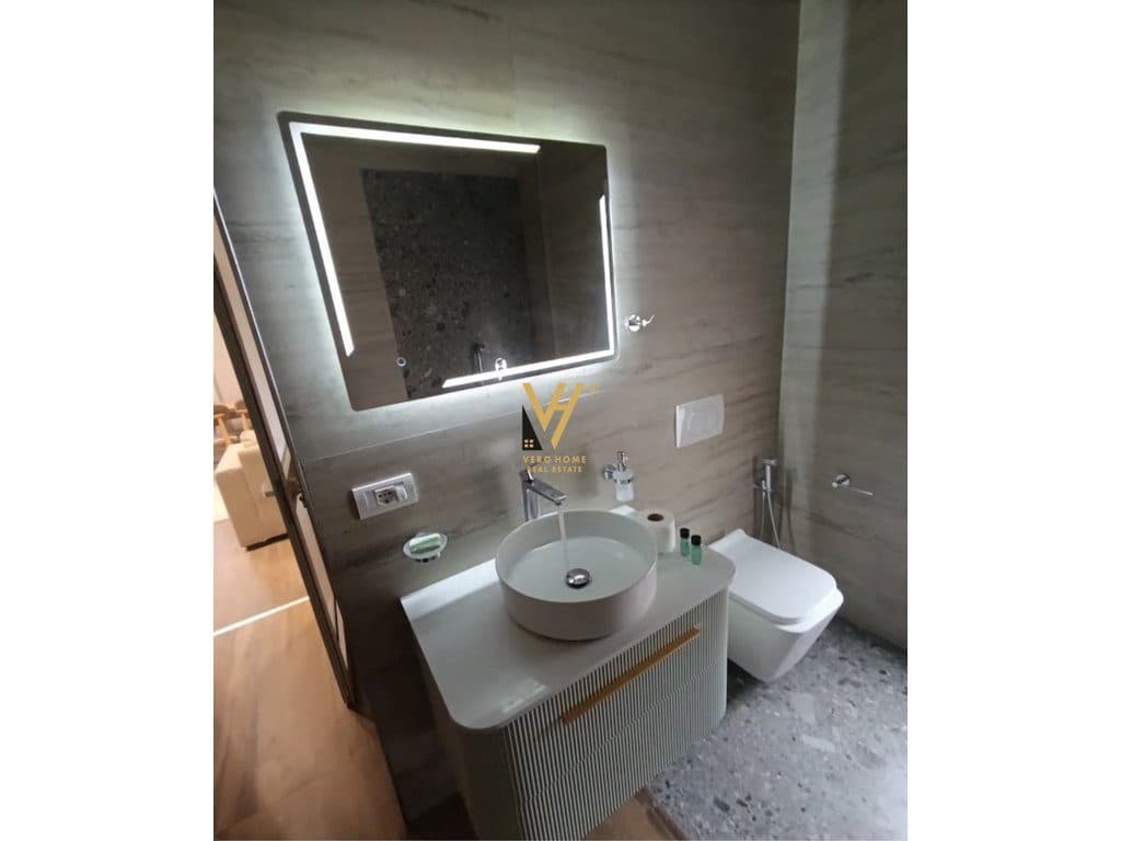 JEPET APARTAMENT 1+1+VERANDE ME QERA NE MJULL BATHORE 85.000 LEKE 4