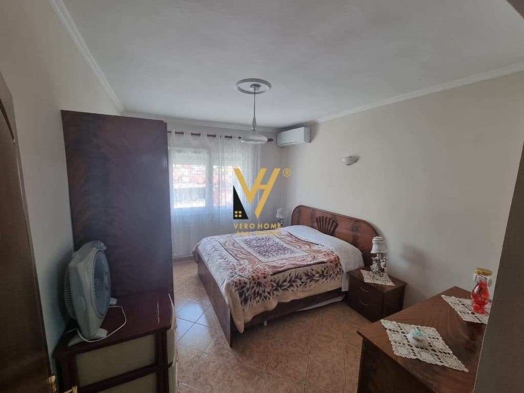 JEPET APARTAMENT 2+1 ME QERA TE BRRYLI 500 EURO 3