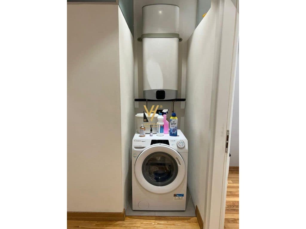 JEPET APARTAMENT 1+1+BLK ME QIRA TE KOPSHTI BOTANIK 70.000 LEKE 3