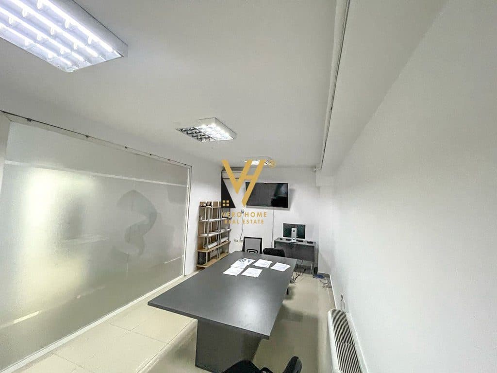 JEPET ZYRE 300 M2 ME QIRA TE SELVIA, KOMPLEKSI HALILI 2.800 EURO 3