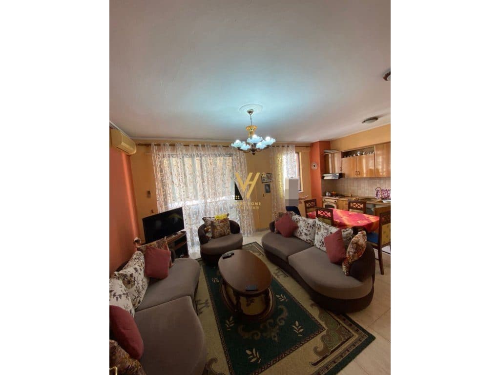 JEPET APARTAMENT 2+1+BLK ME QIRA TE KOMUNA E PARISIT 65.000 LEKE