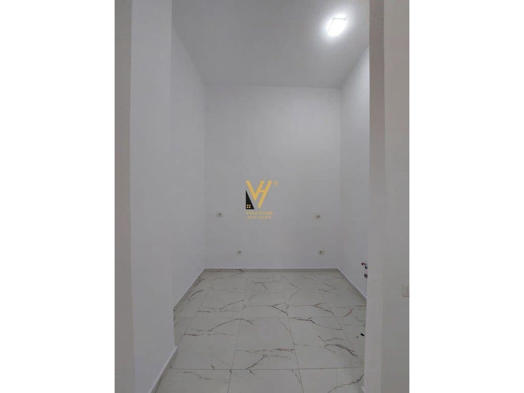 JEPET APARTAMENT 2+1+BLK ME QERA TE DONIKA CENTER 850 EURO 4