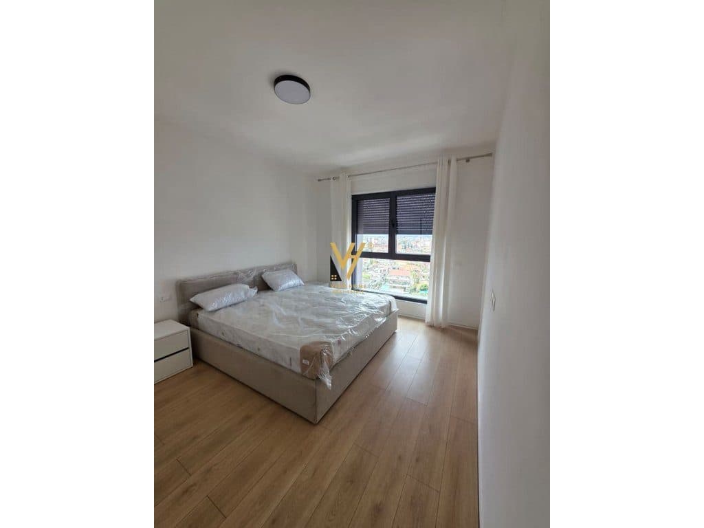 JEPET APARTAMENT 2+1+BLK ME QERA TE JORDAN MISJA 50.000 LEKE 3