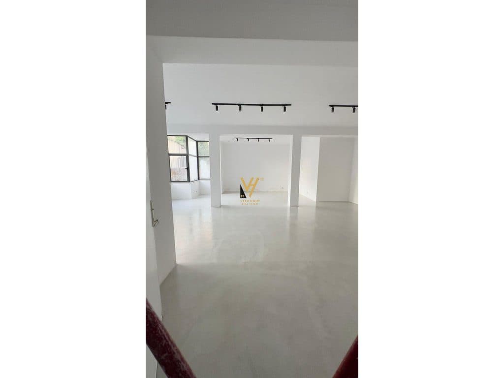 JEPET APARTAMENT 1+1 ME QERA NE QENDER 1.000 EURO 3